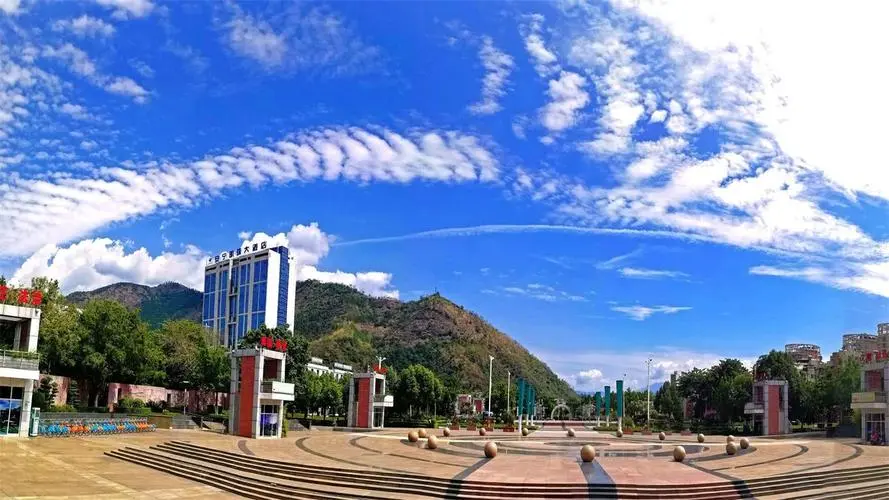 青岛到攀枝花物流专线_青岛至攀枝花货运公司